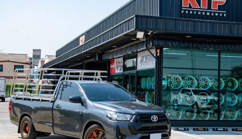 Toyota Revo ชุดเบรค brembo cayenne