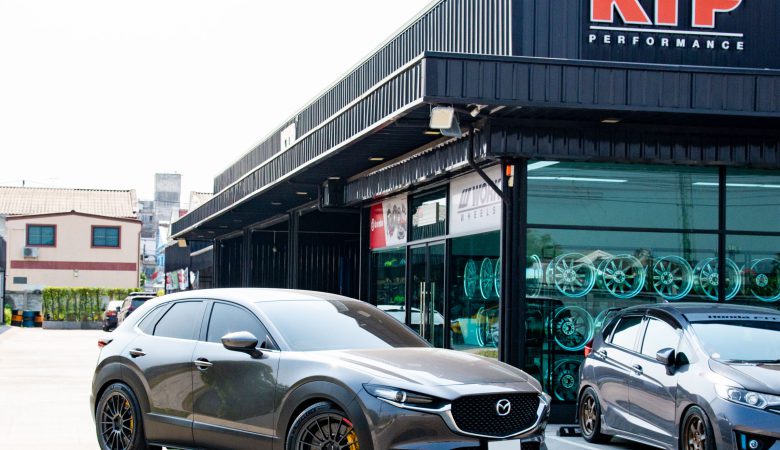 Mazda cx30 ติดตั้งชุดเบรค Brembo Cadillac