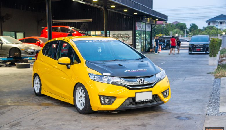 Honda Jazz GK เซอร์วิสระบบเบรค