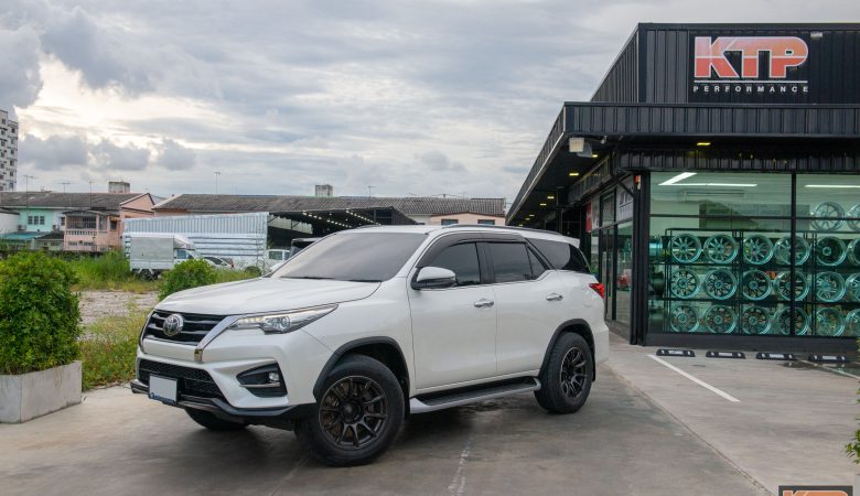 Toyota Fortuner เซอร์วิสระบบเบรค