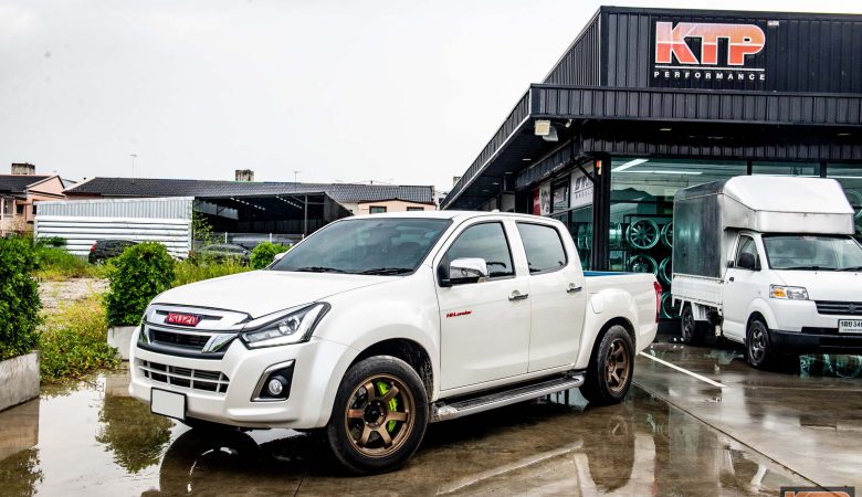 All-NEW ISUZU D-MAX ชุดเบรคหน้า Brembo Cayenne  6pot 