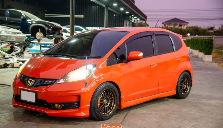 Honda Jazz ge ติดตั้งชุดเบรค Endless Takumi