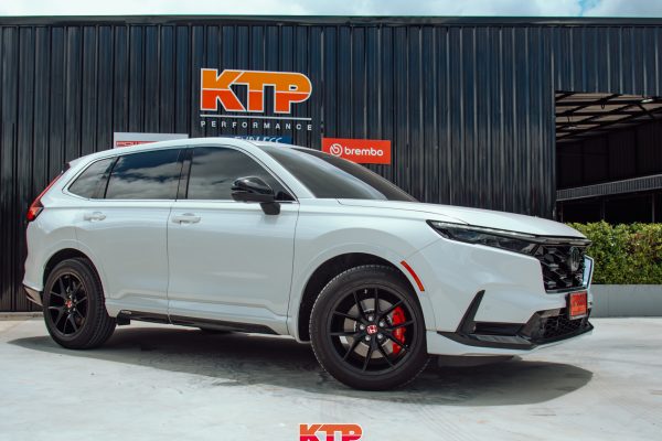 Honda CR-V RS E Hev ติดตั้งชุดเบรคหน้าFK8