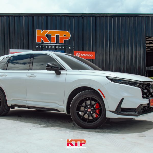 Honda CR-V RS E Hev ติดตั้งชุดเบรคหน้าFK8